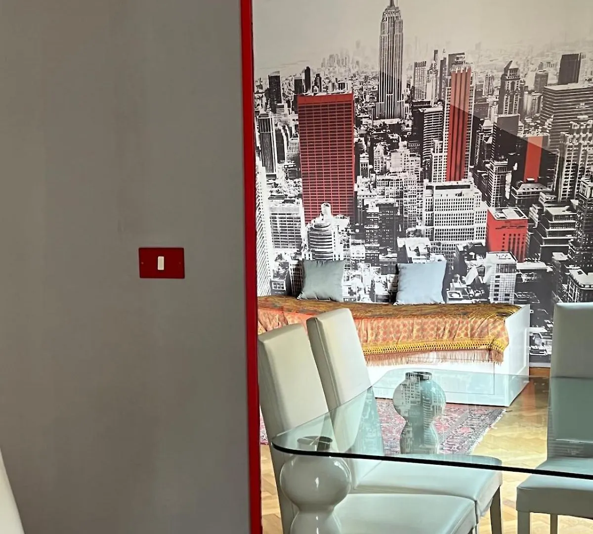 The Window On The Courtyard, Entire Apartment - La Finestra Sul Cortile, Intero Appartamento 博洛尼亚