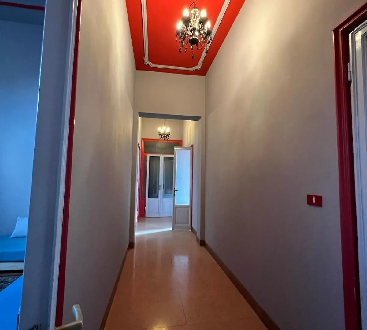 The Window On The Courtyard, Entire Apartment - La Finestra Sul Cortile, Intero Appartamento 博洛尼亚